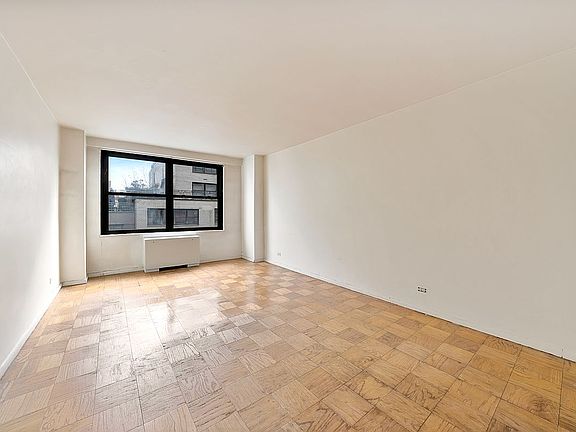 4th image of 225 E 57th St APT 11K