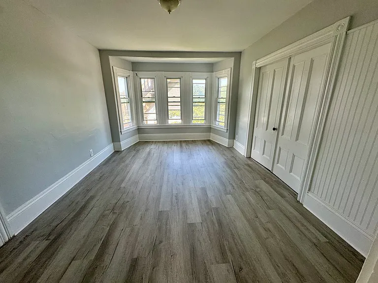 126 Arch St #1 — Photo 4