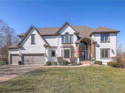 12704 Ash St, Leawood, KS, 66209
