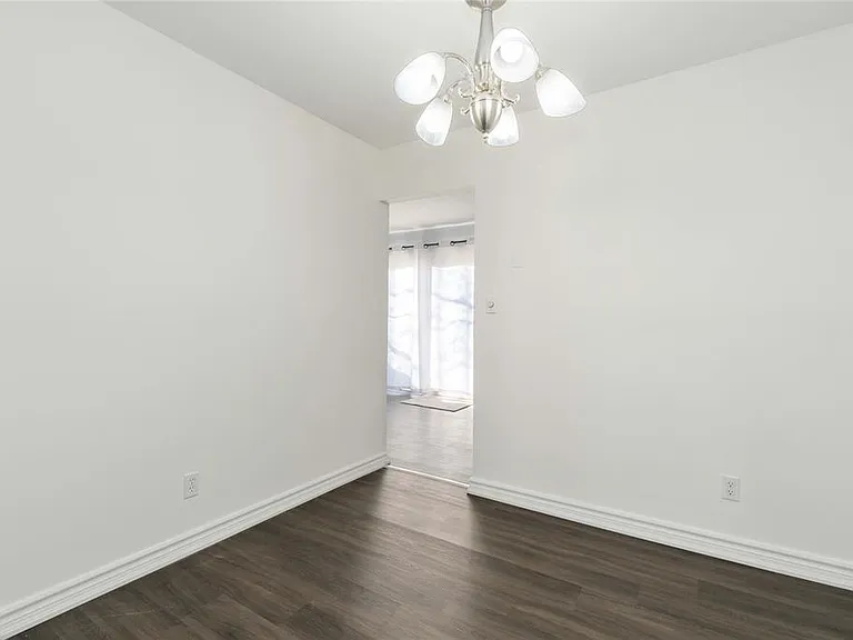 885 Carleton Pl #3 — Photo 7