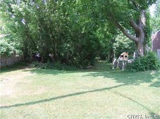 101 Corliss Rd, Syracuse, NY 13219