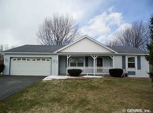 408 Crosby Ln, Rochester, NY 14612