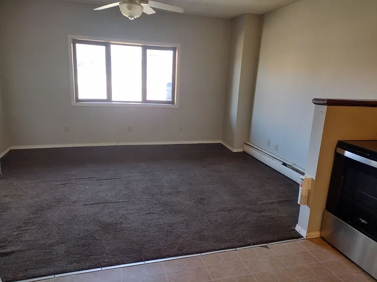 34 Rosalyn Ct #109M — Photo 3