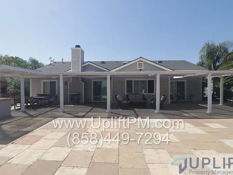 22845 Vista Ramona Rd — Photo 9