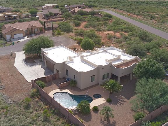 4th image of 5512 E Lantana Dr