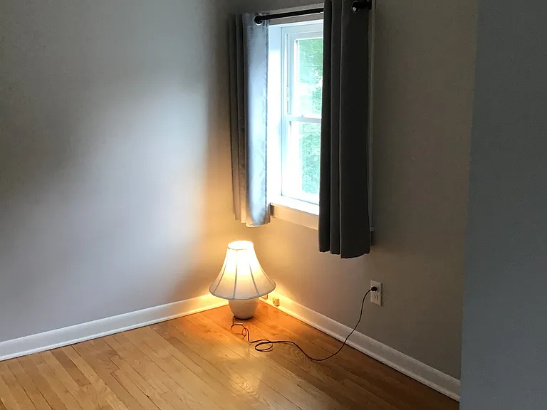 555 Oxford Rd #2F — Photo 25