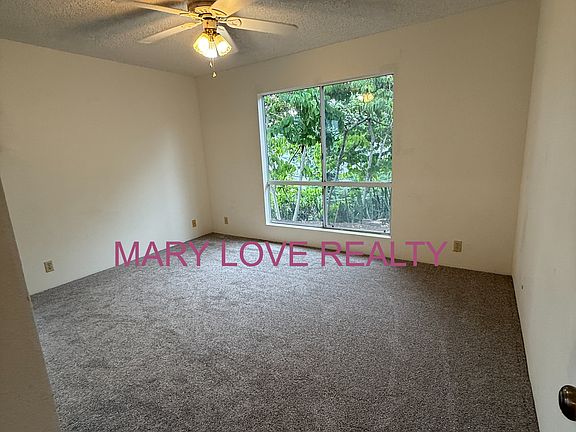 4th image of 76-290 Kealoha St