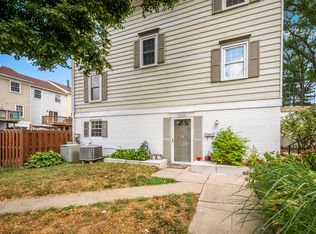 1450 Orleans Ct, Crofton, MD 21114