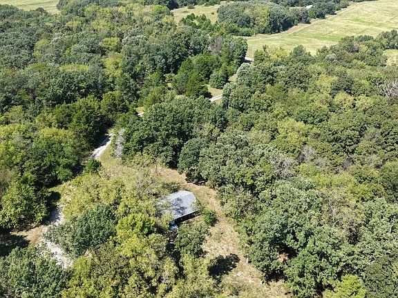 5th image of 2218 Fox Trot Rd