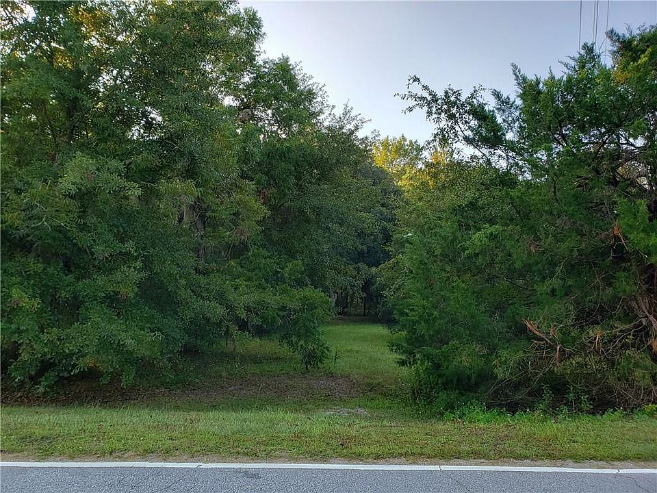 2nd image of 120 Fish Hall Rd