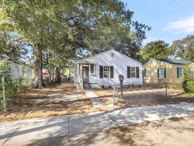 2720 W Surrey Dr, North Charleston, SC, 29405