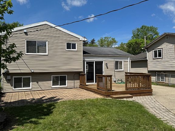 3rd image of 823 Etowah Ave