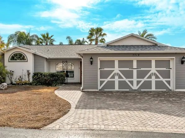 7719 Landsdowne Ln, New Port Richey, FL 34654