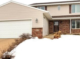 6010 Portsmouth Dr NW, Rochester, MN 55901