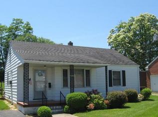 4824 Delray St NW, Roanoke, VA 24012