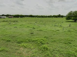 10800 Oak Lake Rd, Bryan, TX 77808