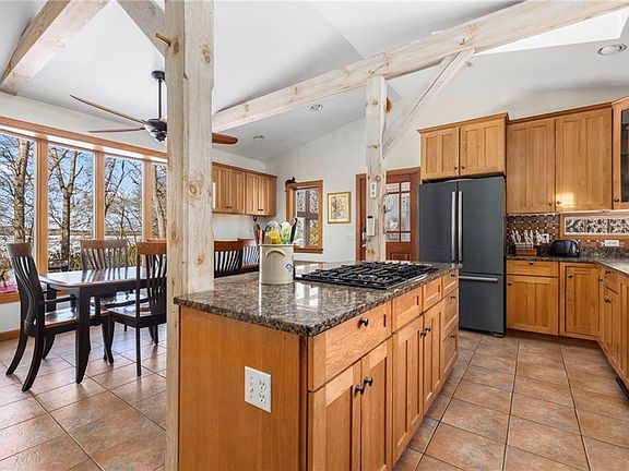 5th image of 1808 E Ministerial Rd