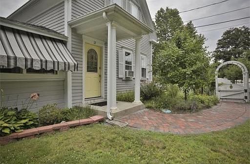 5th image of 12 Elm St