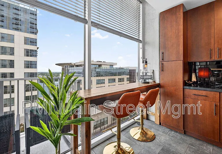 155 S Court Ave #1608 — Photo 13