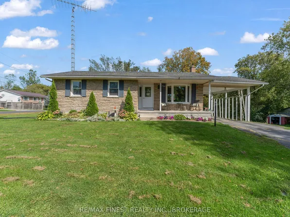 23 William St, Stone Mills, ON K0K 2S0
