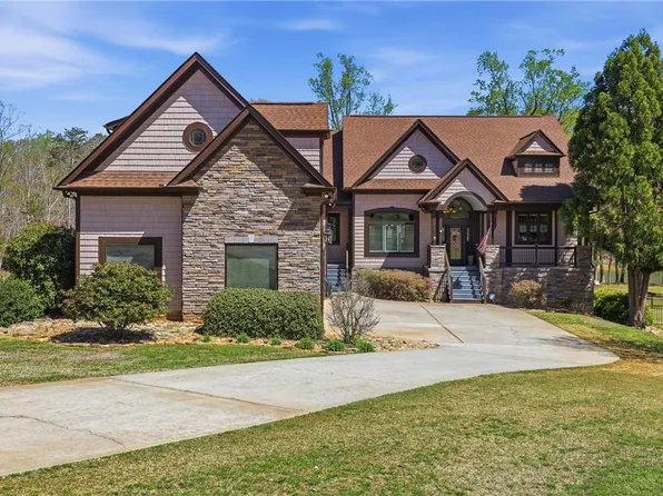 118 Cliftons Landing Dr, Anderson, SC 29625