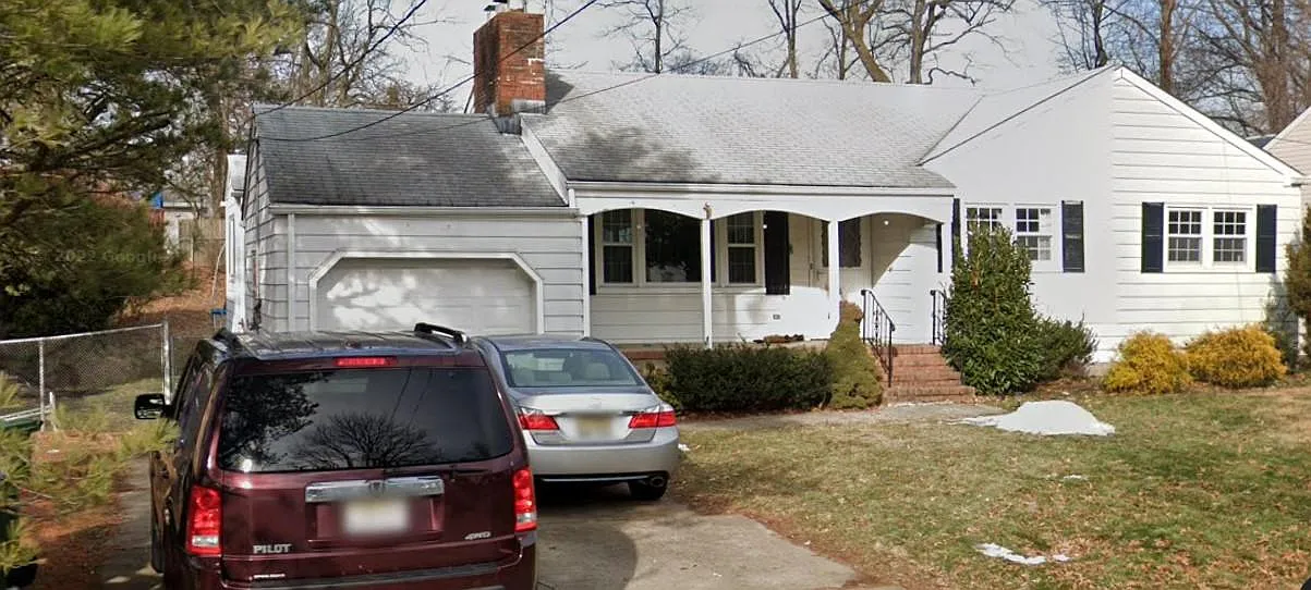 3 bed, 1400 sqft, $3,400 — Photo 1