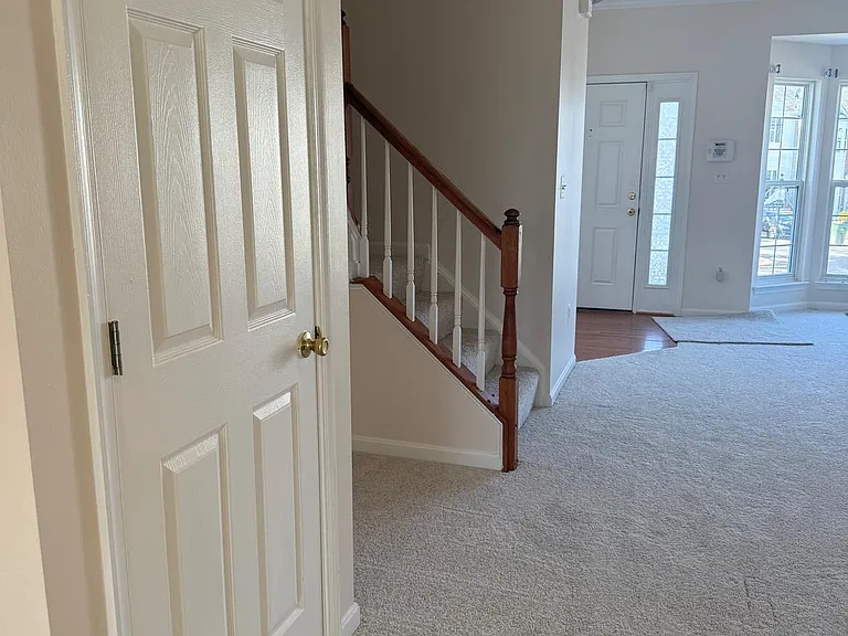 144 Keating Cir — Photo 8