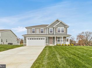 905 Honeyflower Dr, Reisterstown, MD 21136