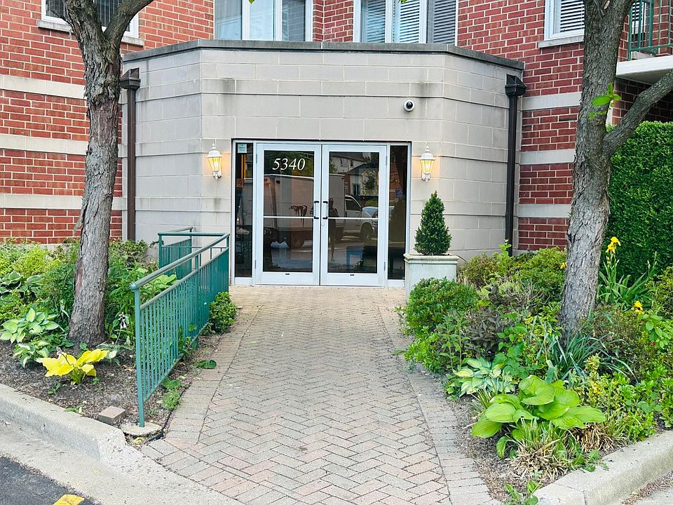 1st image of 5340 N Lowell Ave APT 503