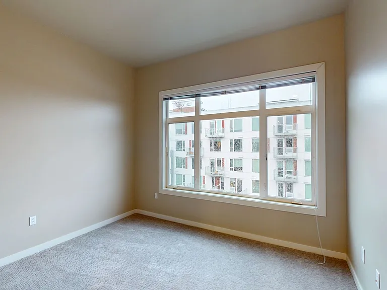 Evolve Apartments — Photo 57