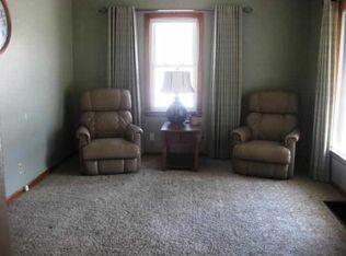 1433 E Mitchell Ave, Waterloo, IA 50702