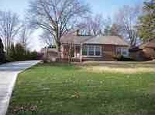 135 Berkshire Rd, Waterloo, IA 50701