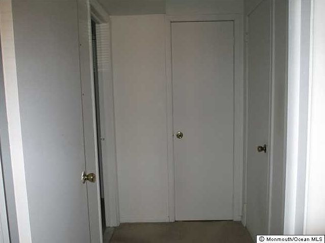 2nd image of Y6 Avon Dr