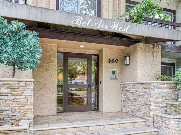 440 Veteran Ave APT 406, Los Angeles, CA 90024