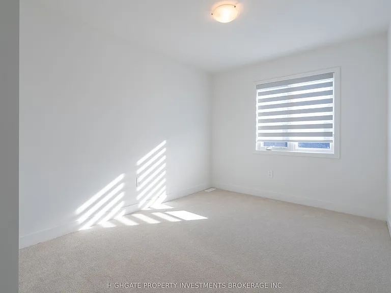 20 Westwood Ave — Photo 10