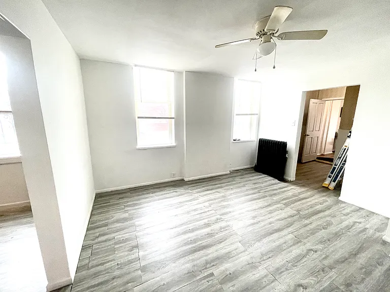 5001 Idaho Ave #1FR — Photo 17
