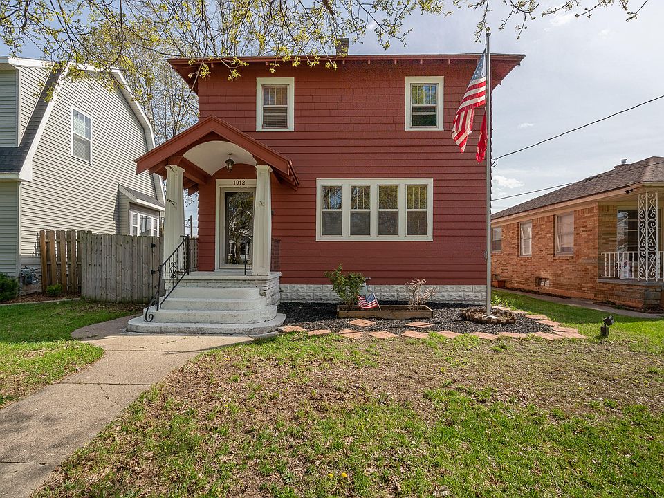 1st image of 1012 Veto St NW