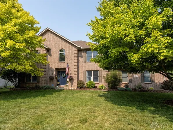 712 Stonehenge Dr, Tipp City, OH 45371