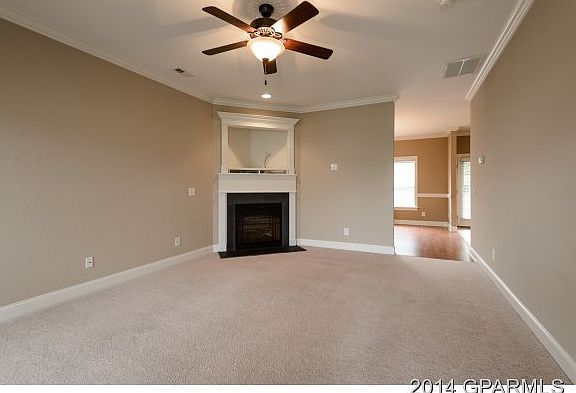 2nd image of 2032 Cambria Drive #B