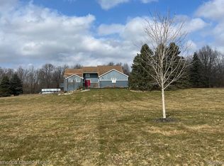 997 Hemphill Ct, Brighton, MI