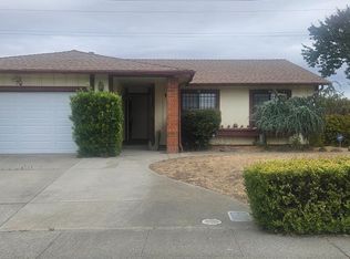 400 Foothill Dr, Vallejo, CA 94591