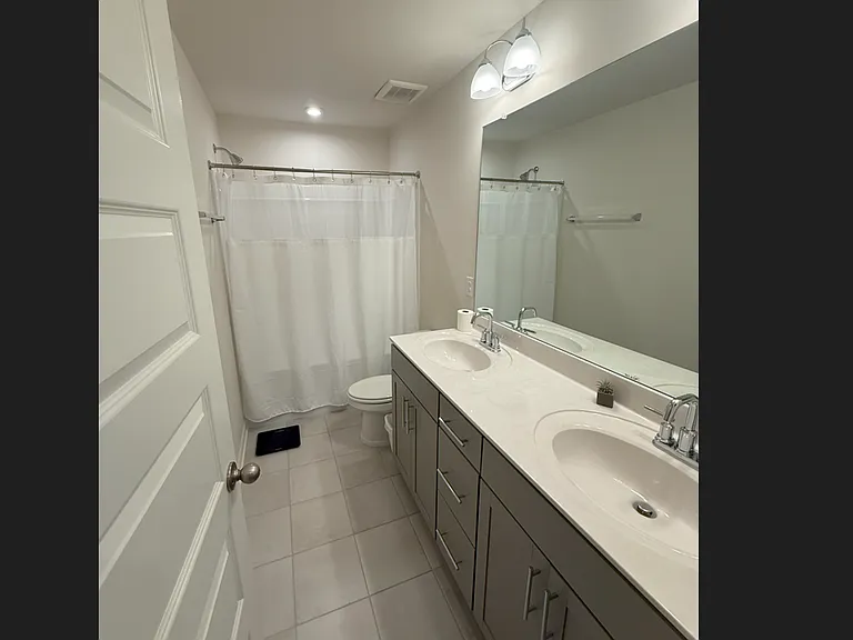 5401 Zinnia Ln E — Photo 31