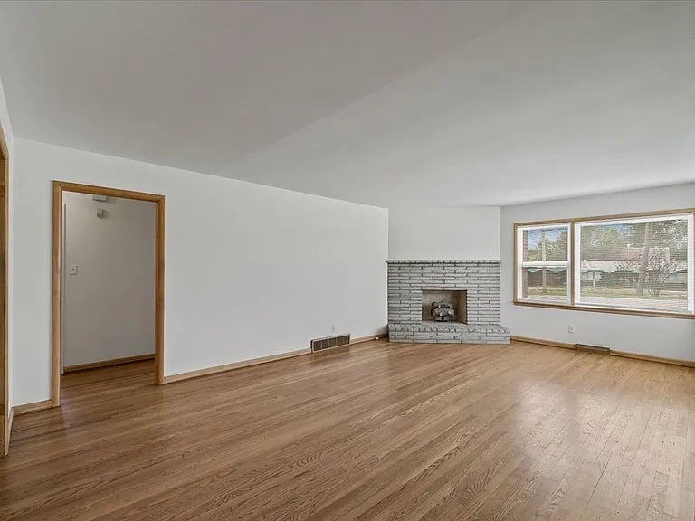 Large Living Room