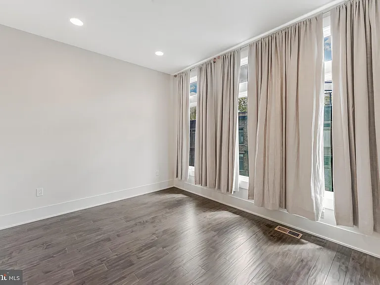 5125 Willet Bridge Rd — Photo 27
