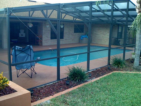  SCREENED POOL
