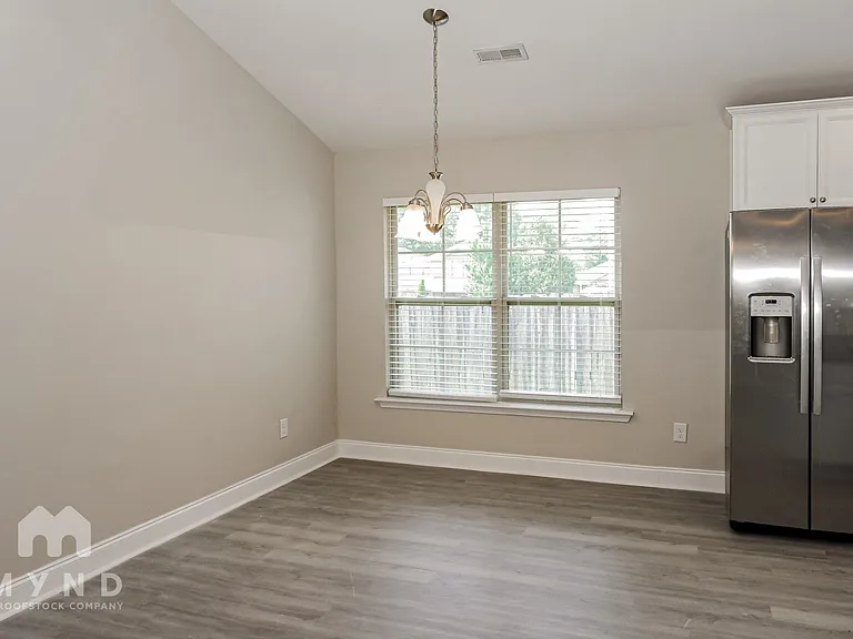 136 Pitts Griffin Dr — Photo 8