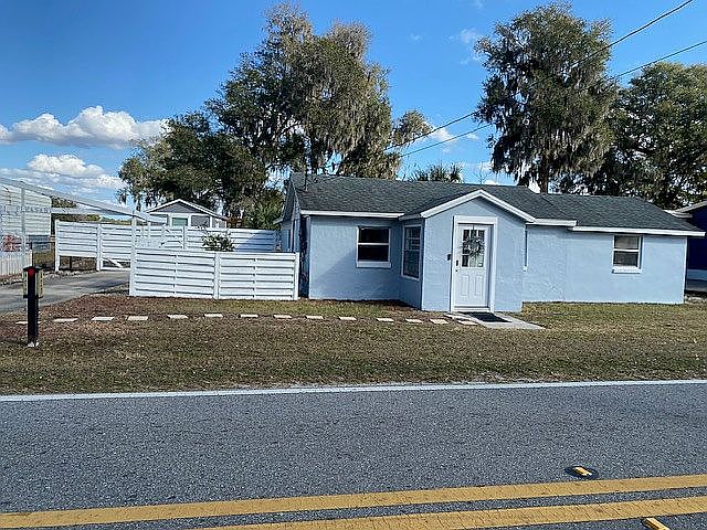 421 Pleasant St.