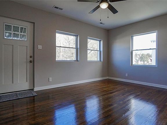 4th image of 2503 Redwood Ave