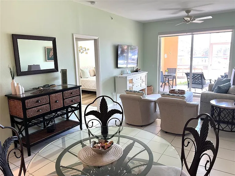 2060 Matecumbe Key Rd #2105 — Photo 16