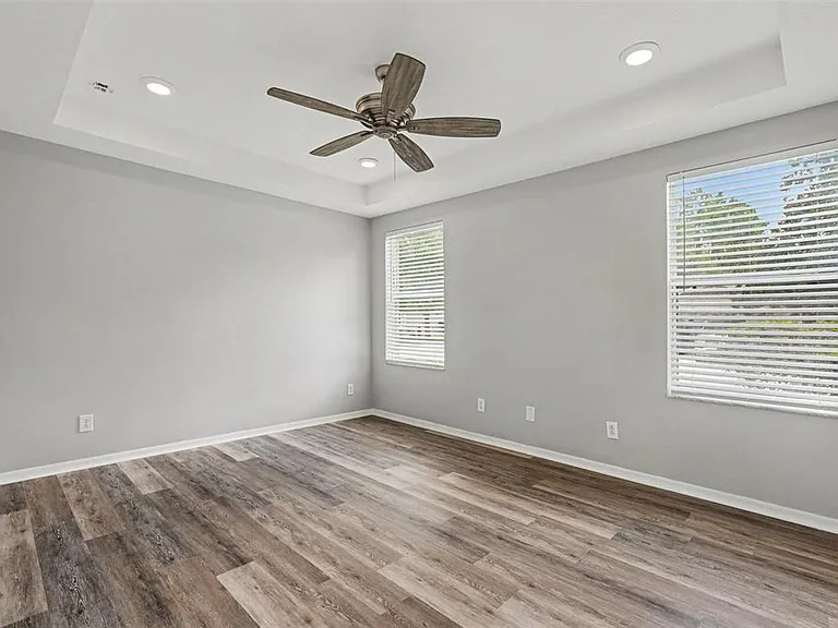 4249 Old Waverly Ct — Photo 16